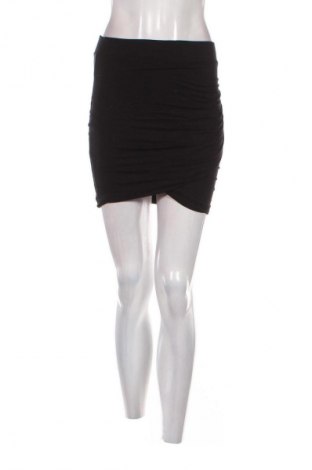 Пола Lush, Размер M, Цвят Черен, Цена 2,55 €