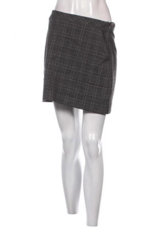 Пола Mango, Размер M, Цвят Многоцветен, Цена 2,04 €