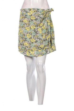 Пола Mango, Размер L, Цвят Многоцветен, Цена 2,04 €