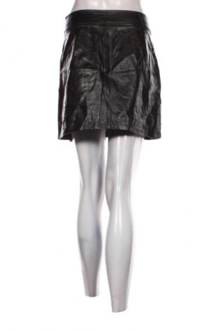 Пола Melting Stockholm, Размер S, Цвят Черен, Цена 2,04 €