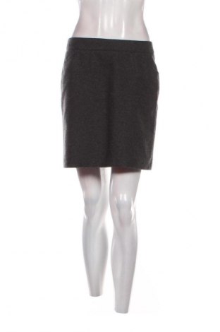 Пола Montego, Размер S, Цвят Сив, Цена 2,55 €