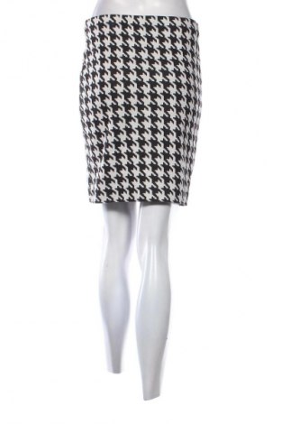 Пола Montego, Размер S, Цвят Многоцветен, Цена 2,04 €