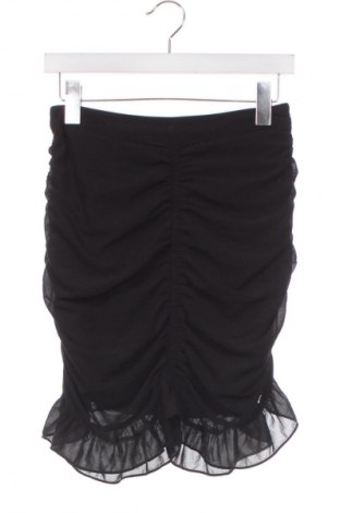 Пола NA-KD, Размер M, Цвят Черен, Цена 2,04 €