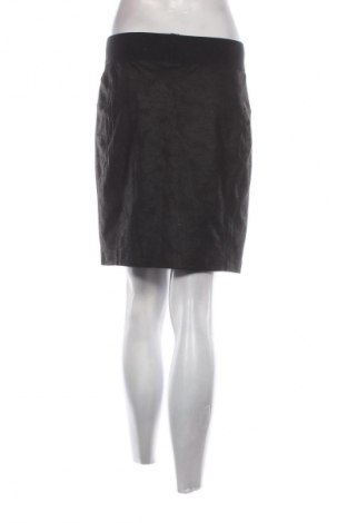 Пола Norah, Размер M, Цвят Черен, Цена 2,04 €