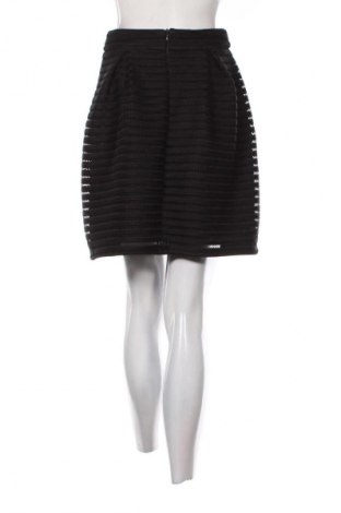 Пола ONLY, Размер S, Цвят Черен, Цена 2,04 €