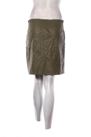 Пола ONLY, Размер S, Цвят Зелен, Цена 2,04 €