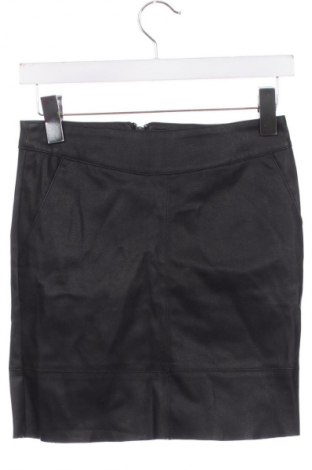 Пола ONLY, Размер XS, Цвят Черен, Цена 2,04 €