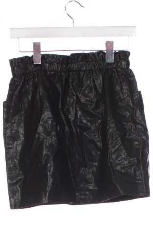 Пола ONLY, Размер XS, Цвят Черен, Цена 2,04 €