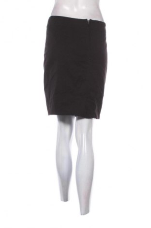 Пола Orsay, Размер M, Цвят Черен, Цена 2,04 €