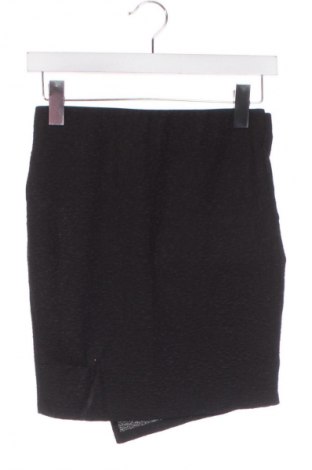 Пола Pieces, Размер XS, Цвят Черен, Цена 2,55 €