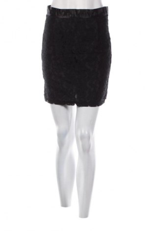 Пола Principles, Размер M, Цвят Черен, Цена 2,04 €