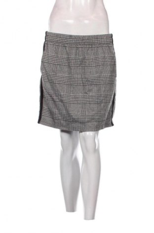 Пола Q/S by S.Oliver, Размер M, Цвят Многоцветен, Цена 2,04 €