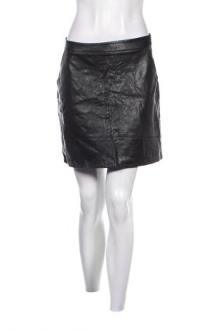 Fustă Reserved, Mărime M, Culoare Negru, Preț 7,99 Lei