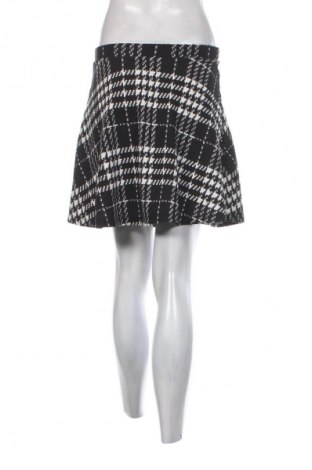 Пола SHEIN, Размер S, Цвят Многоцветен, Цена 2,04 €