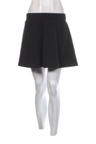 Пола SHEIN, Размер S, Цвят Черен, Цена 2,04 €