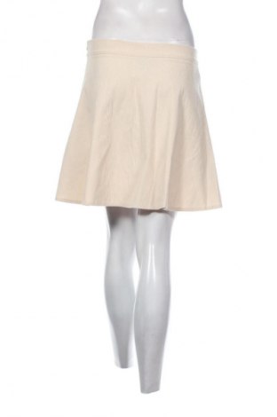 Пола SHEIN, Размер M, Цвят Бежов, Цена 2,04 €