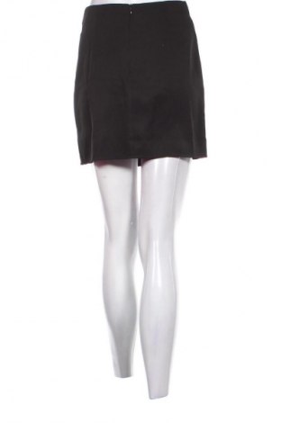 Пола SHEIN, Размер S, Цвят Черен, Цена 4,09 €