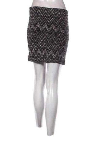 Пола Sisters Point, Размер S, Цвят Многоцветен, Цена 2,04 €