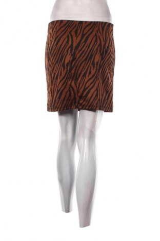 Пола Stradivarius, Размер M, Цвят Многоцветен, Цена 2,04 €