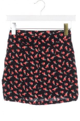 Пола Trendyol, Размер XS, Цвят Многоцветен, Цена 2,55 €