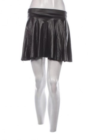 Пола Unbranded, Размер S, Цвят Черен, Цена 2,04 €