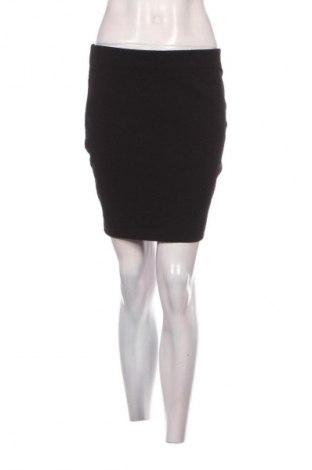 Пола Unbranded, Размер M, Цвят Черен, Цена 2,04 €