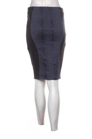 Пола Unbranded, Размер M, Цвят Черен, Цена 2,04 €