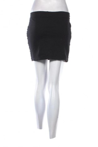 Пола Unbranded, Размер S, Цвят Черен, Цена 2,04 €