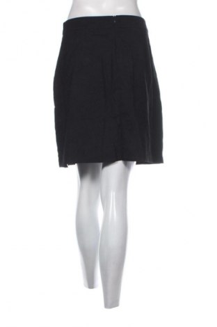 Пола Unbranded, Размер M, Цвят Черен, Цена 2,04 €