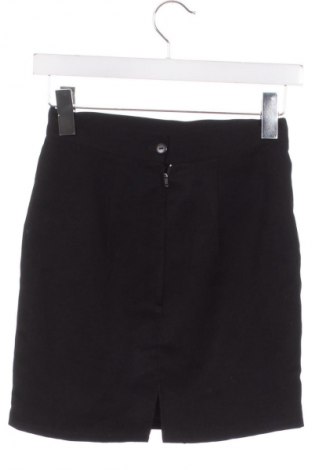 Пола Unbranded, Размер XS, Цвят Черен, Цена 2,04 €