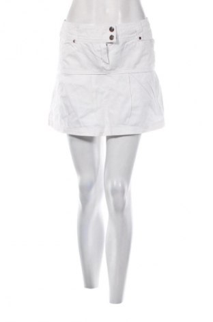 Пола Unbranded, Размер M, Цвят Бял, Цена 4,09 €