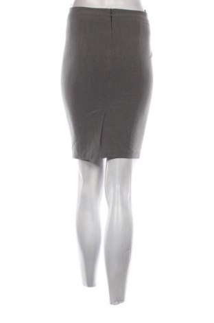Пола United Colors Of Benetton, Размер S, Цвят Сив, Цена 2,04 €