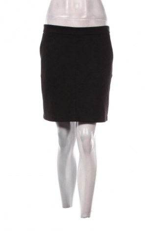 Пола VILA, Размер M, Цвят Черен, Цена 2,04 €