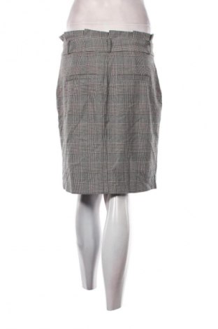 Пола Vero Moda, Размер M, Цвят Многоцветен, Цена 2,04 €