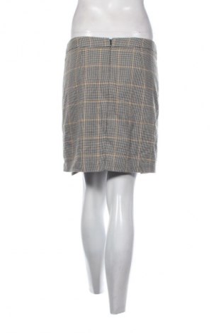 Пола Vero Moda, Размер M, Цвят Многоцветен, Цена 2,04 €