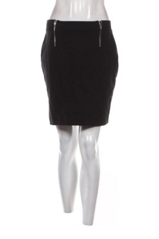 Пола Yessica, Размер M, Цвят Черен, Цена 2,04 €