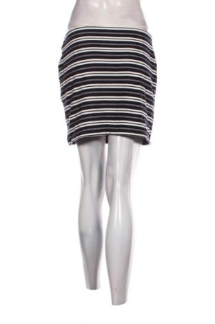 Пола Yessica, Размер S, Цвят Многоцветен, Цена 2,04 €