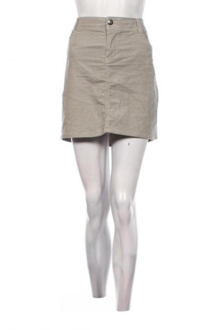 Пола Yessica, Размер M, Цвят Бежов, Цена 2,04 €