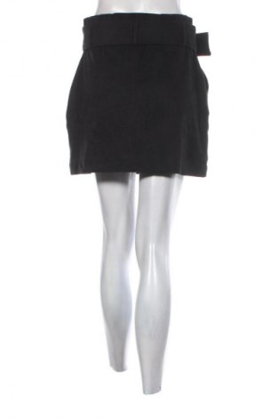 Пола Zara Trafaluc, Размер M, Цвят Черен, Цена 3,06 €