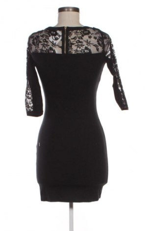 Ruha Bershka, Méret M, Szín Fekete, Ár 1 669 Ft