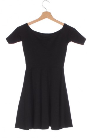 Ruha Bershka, Méret S, Szín Fekete, Ár 1 509 Ft