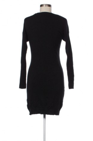 Sukienka Blue Motion, Rozmiar S, Kolor Czarny, Cena 36,99 zł