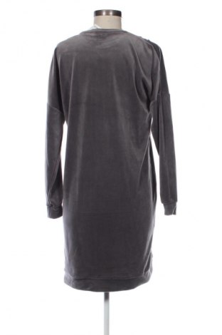 Sukienka Esmara, Rozmiar S, Kolor Szary, Cena 38,99 zł