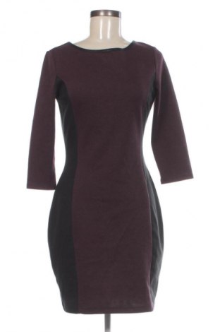 Šaty  Esprit, Velikost S, Barva Fialová, Cena  29,00 Kč