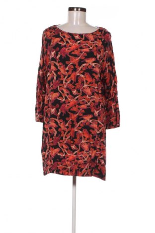 Рокля Gina Tricot, Размер S, Цвят Многоцветен, Цена 2,04 €