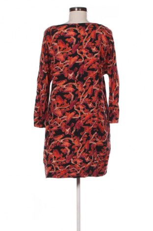 Рокля Gina Tricot, Размер S, Цвят Многоцветен, Цена 2,04 €