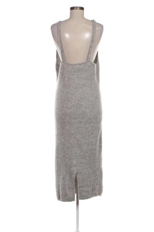 Šaty  H&M, Veľkosť XL, Farba Sivá, Cena  5,95 €