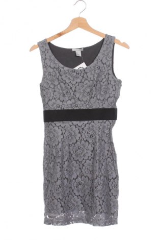 Kleid H&M, Größe XS, Farbe Grau, Preis € 1,99