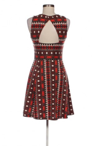 Šaty  H&M, Velikost S, Barva Vícebarevné, Cena  59,00 Kč