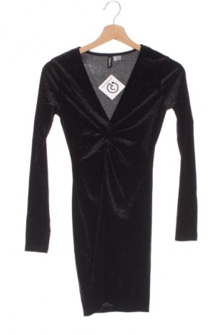 Šaty  H&M Divided, Velikost XS, Barva Černá, Cena  29,00 Kč